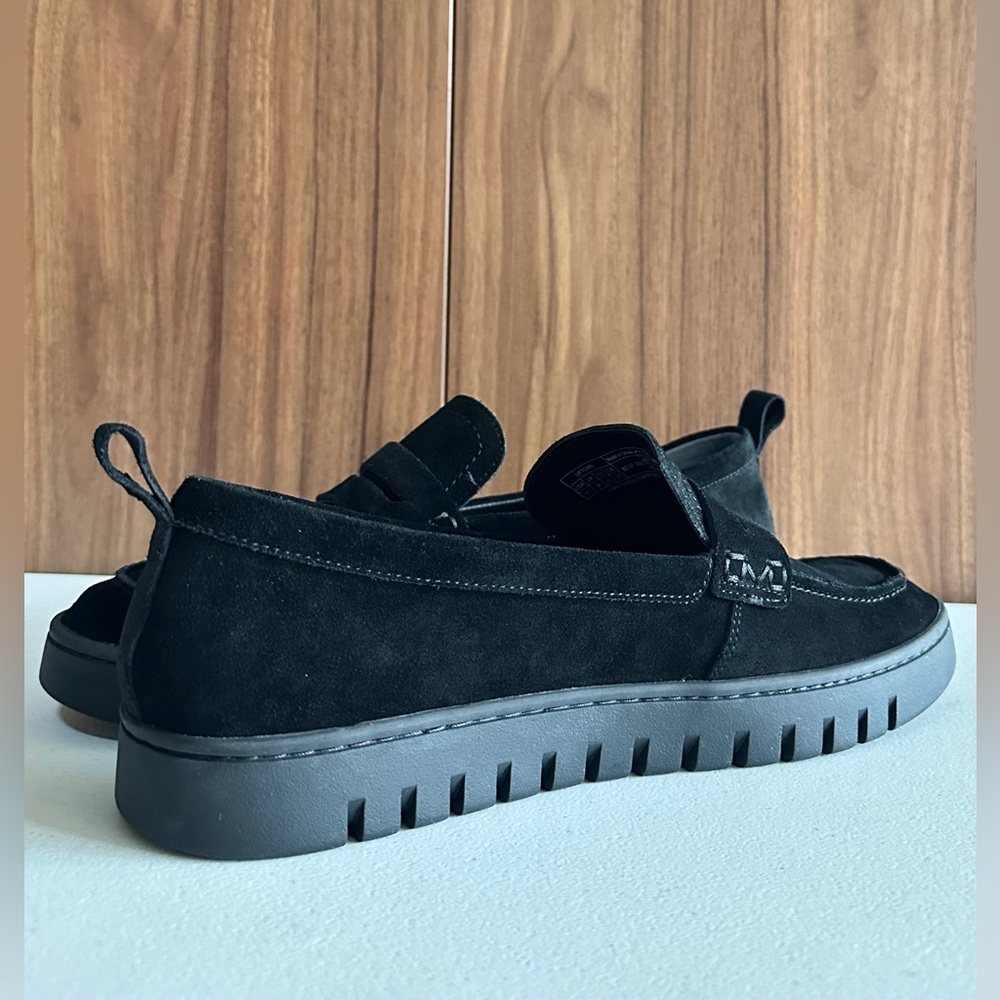 Vionic Uptown Loafer - black suede Size 11 - Picture 10 of 15